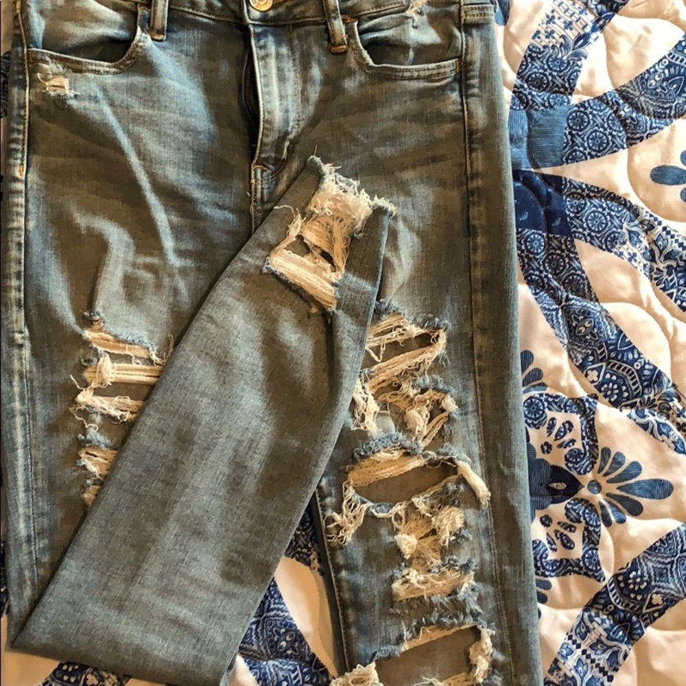 American Eagle crop jeans. Size 10.